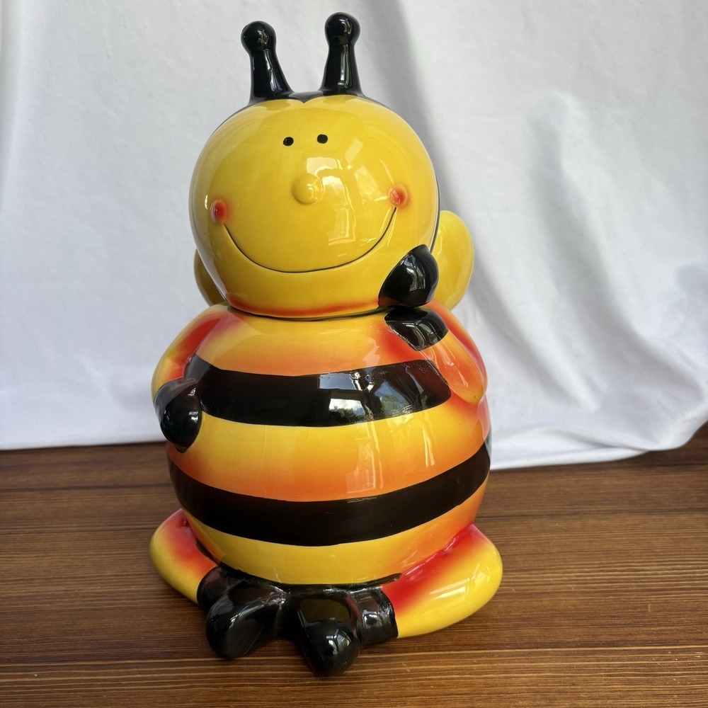 Cosmos Gifts Ceramic Honey‎ Bee Cookie Jar Bumble Bee Kitchen Canister